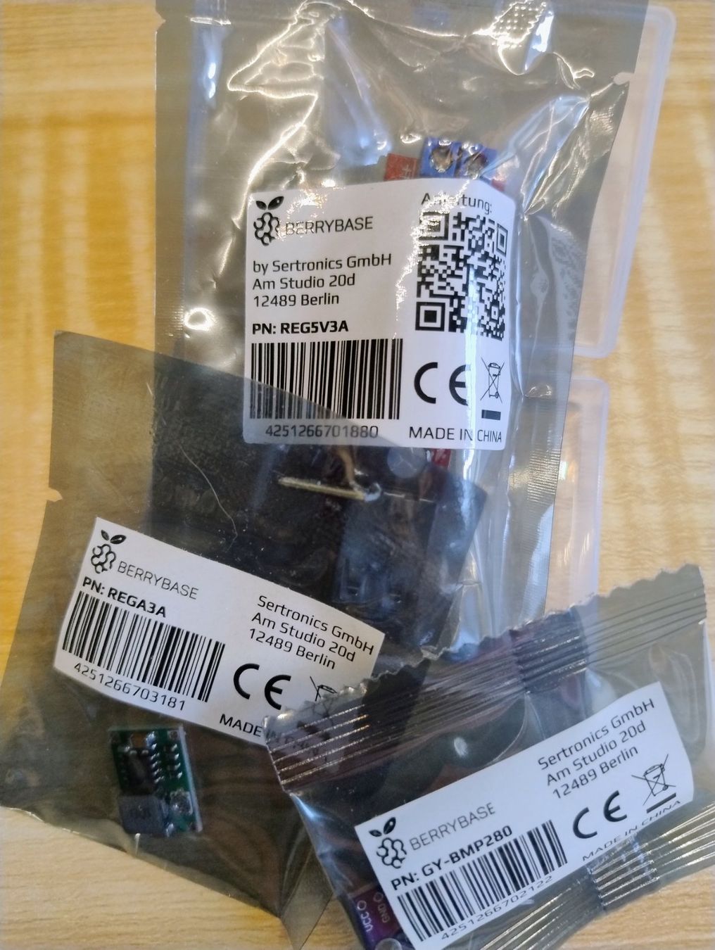 Componenti elettronici: BERRYBASE 3er Modulset (by Sentronics) – Nuovo e nell'imballaggio originale da Beckenried venduto da SCHEMA79
