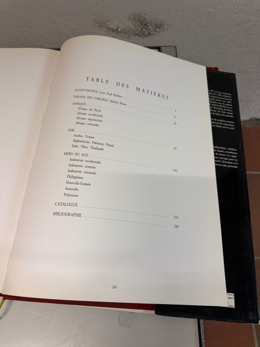 Libri: PARURE SCHMUCK ADORNMENT – Usato da Basel venduto da zove 6