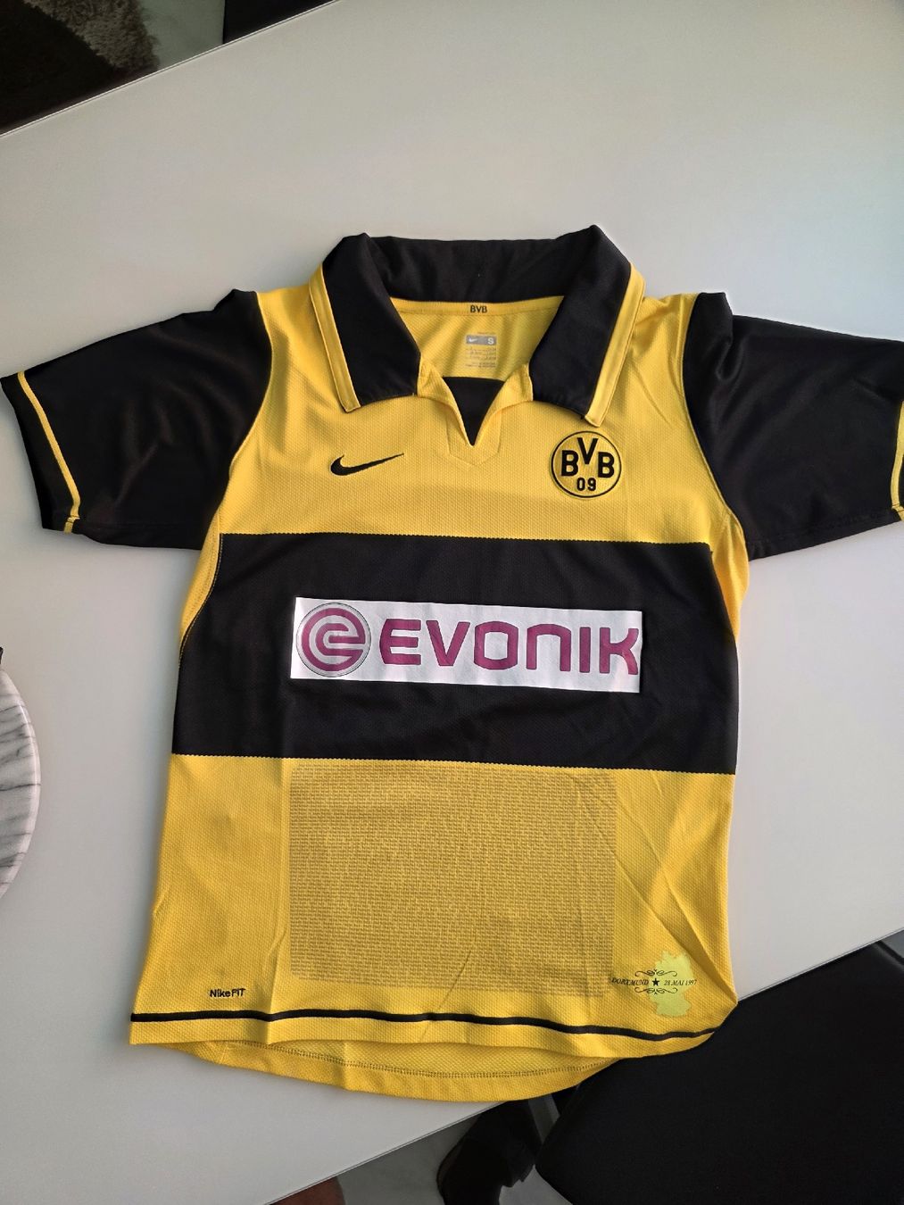 BVB Canottiere & Pantaloni: BVB Trikot Gr. S  – Usato da Alberswil venduto da mario889