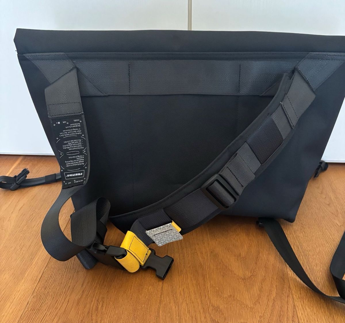 Freitag Taschen: Freitag Umhängetasche F685 Henry – Neu (gemäss Beschreibung) aus Hildisrieden von chr_nj2h 2
