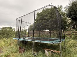 Grosses Trampolin