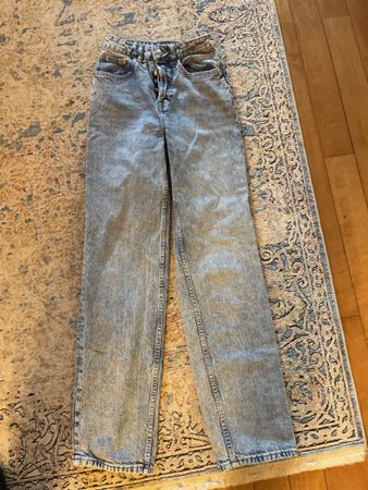 Coole  Jeans von H&M Divided, Grösse 34, Top Zustand! (55