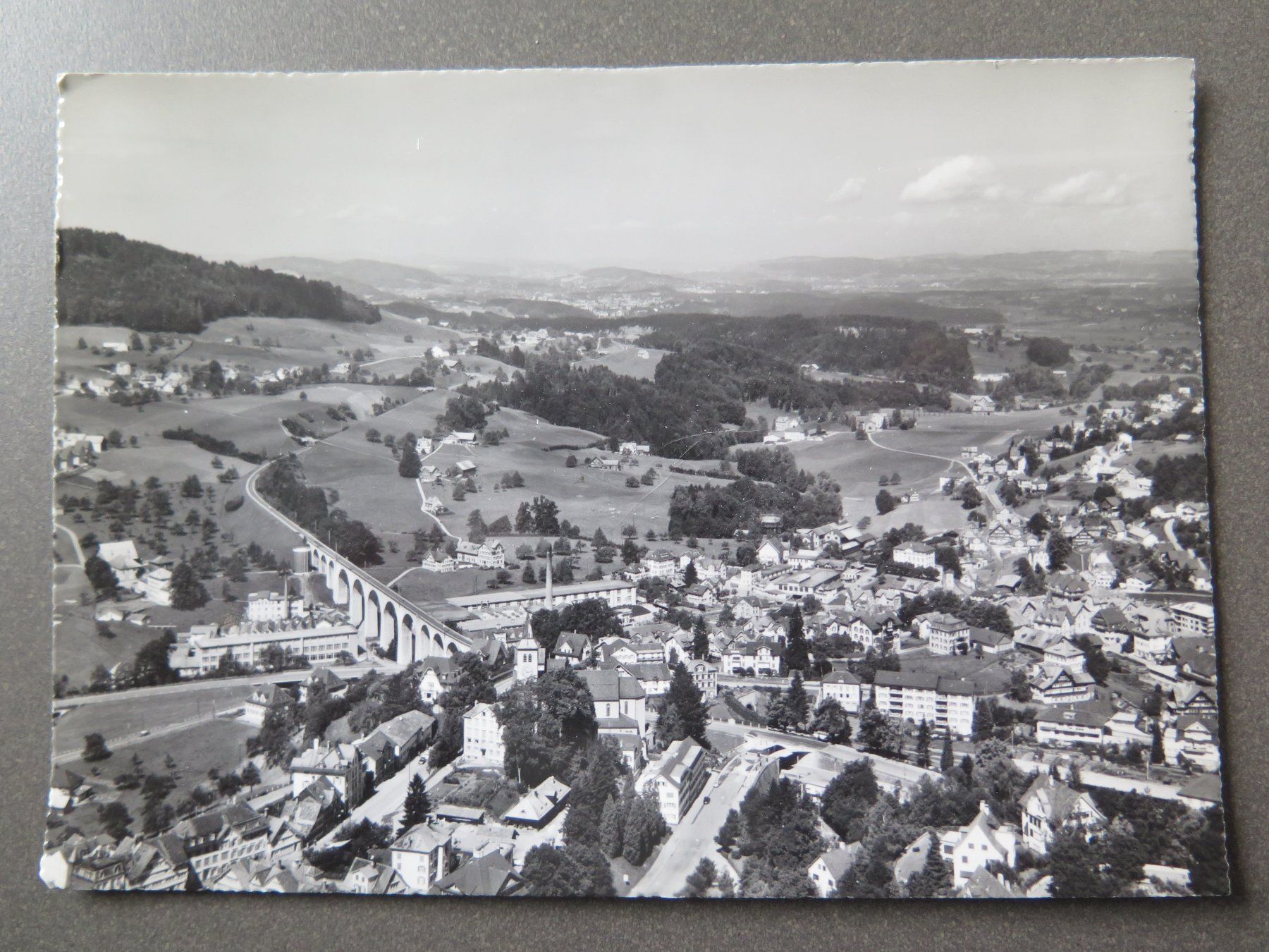 Cartoline postali: HERISAU - FLUGAUFNAHME – Usato da Wittenbach venduto da lipasal