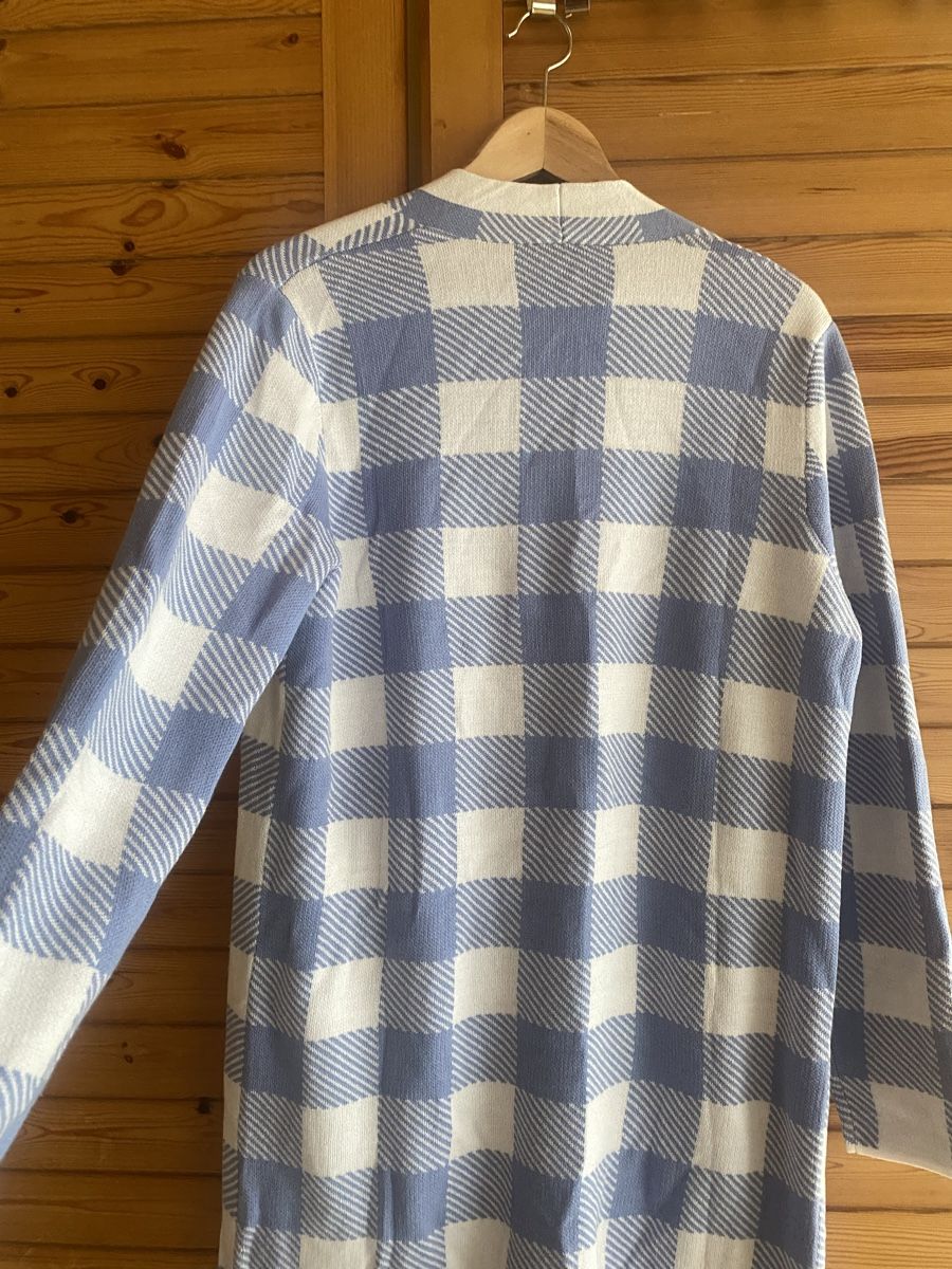 Giacche: Blaue Strickjacke Gr. M, kariert, neu – Nuovo (secondo la descrizione) da St Gallen venduto da Berta343 3