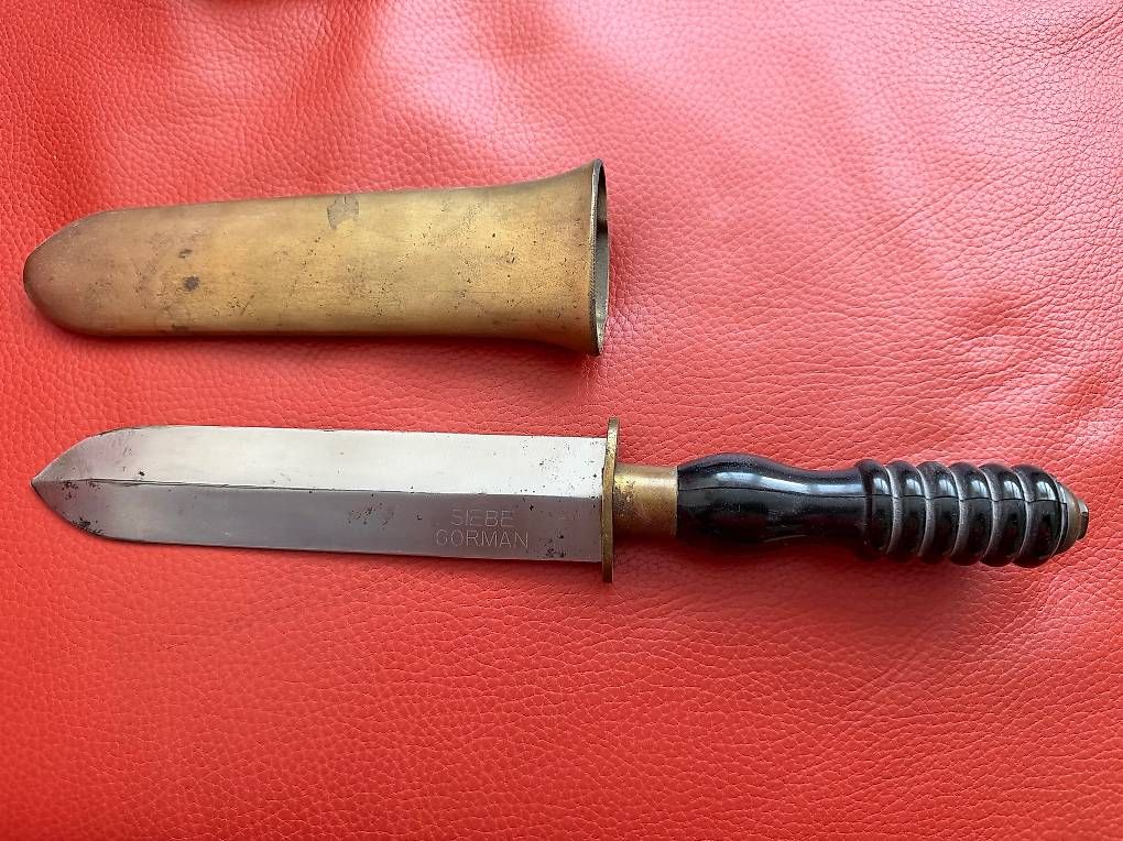 Posate: Lot de 7 couteaux de scaphandrier – Usato da Riddes venduto da andrebruchez 2