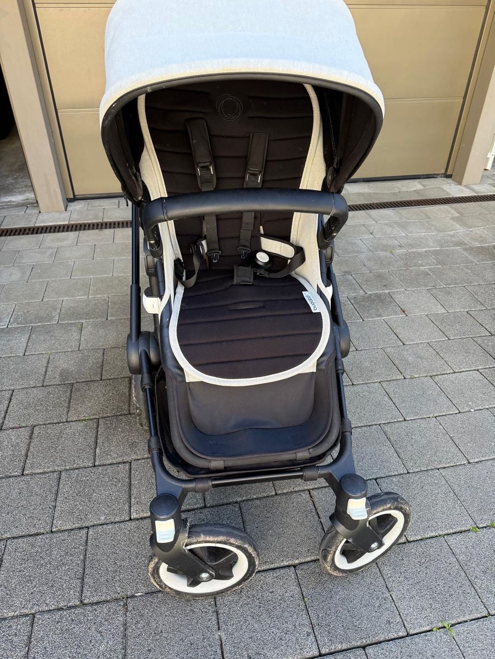 Bugaboo Carrozzine: Bugaboo Fox Kinderwagen - Top Zustand – Nuovo (secondo la descrizione) da Oberengstringen venduto da lor_8y27 4