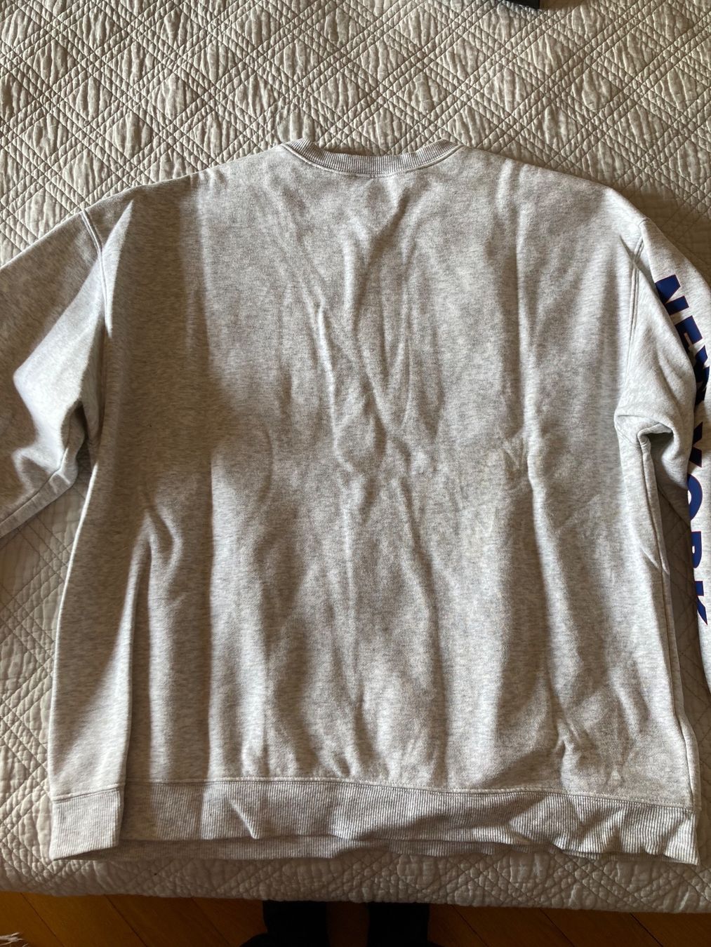 H&M Pulls & Sweat-shirts: Sweat-shirt New York - Taille M – Neuf (Voir description) à Lausanne par shabnam.t 2