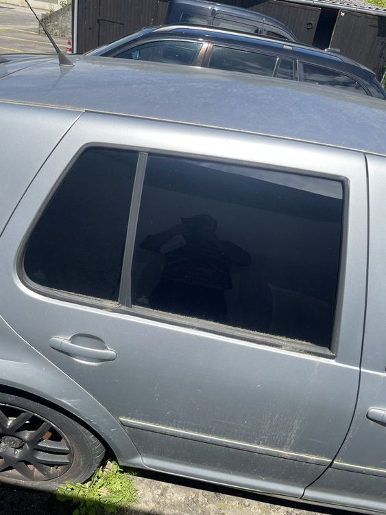 VW GOLF 4 IV Porte Arri re Droite Compl te Vitre Teint e D occasion 