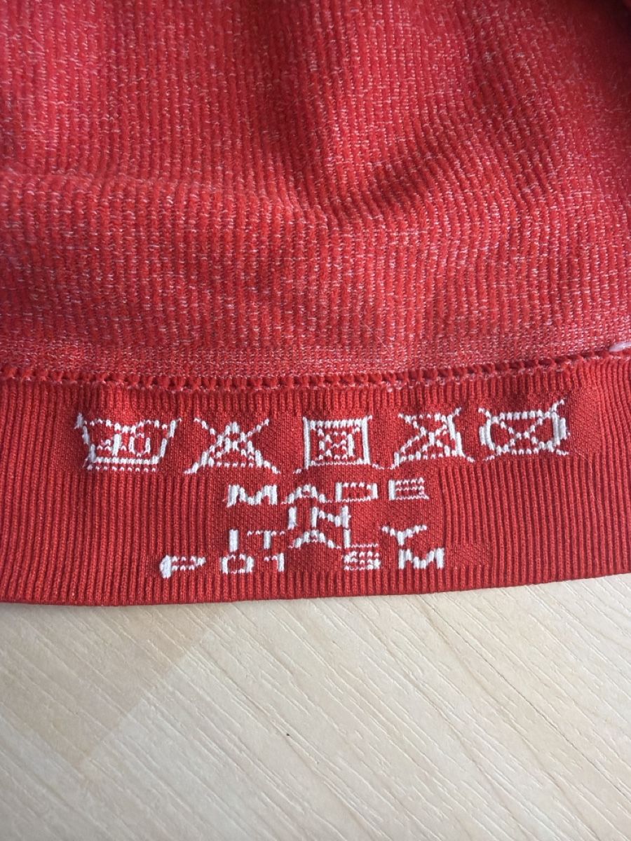 Maglioni & Felpe: Bionic Funktionsshirt rot Grösse S/M – Usato da Dietwil venduto da Scalar01 2