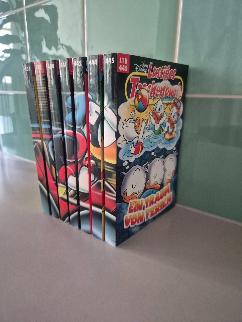 Comics: Lustiges Taschenbuch – Gebraucht aus bern von Famzu 1