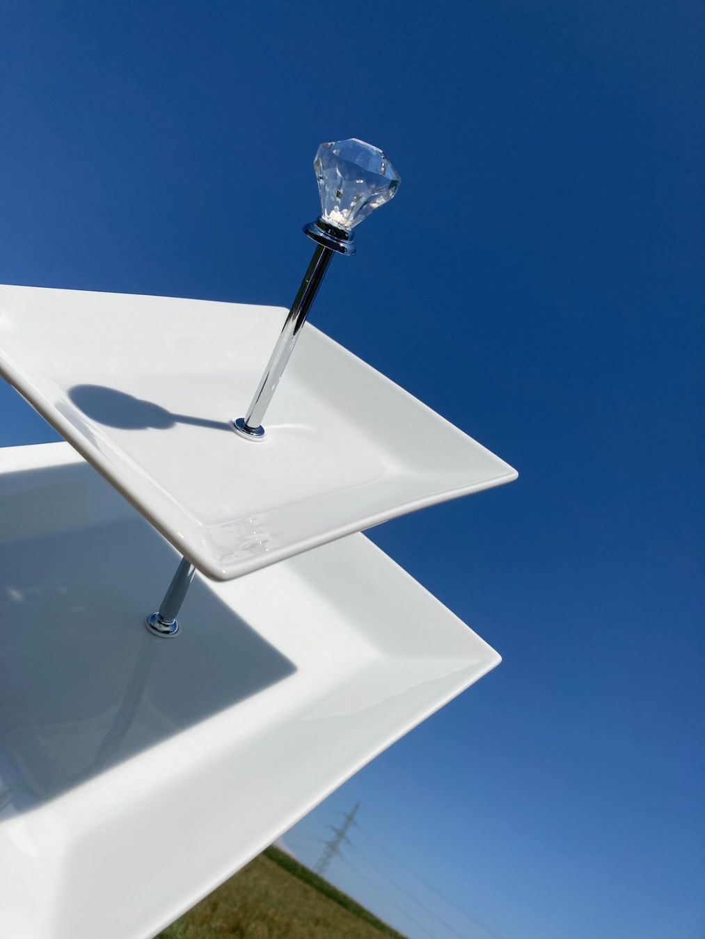 Piatti di portata: ETAGERE MIT WEISSEN  PLATTEN  BEISTELLER – Usato da Subingen venduto da ArtBead 3