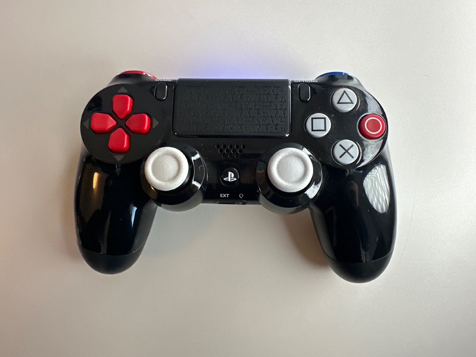 Sony Controller: PS4 Controller Star Wars Edition – Usato da St.gallen venduto da taduz