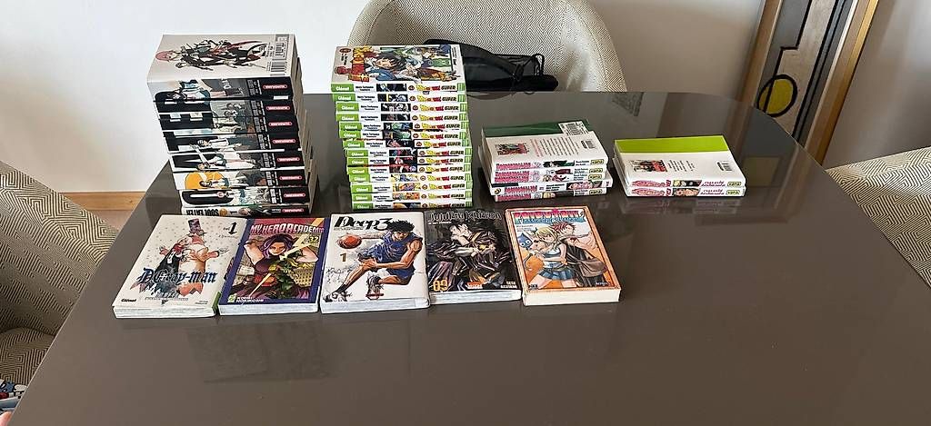 BD: Divers mangas  – D'occasion à Genève par m10_t92f