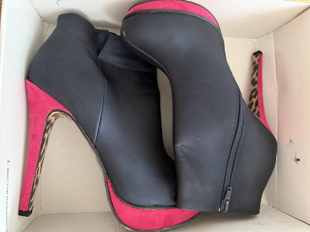 Scarpe da donna: High Heels Schuhe 39 – Nuovo e nell'imballaggio originale da Amriswil venduto da Real01 2