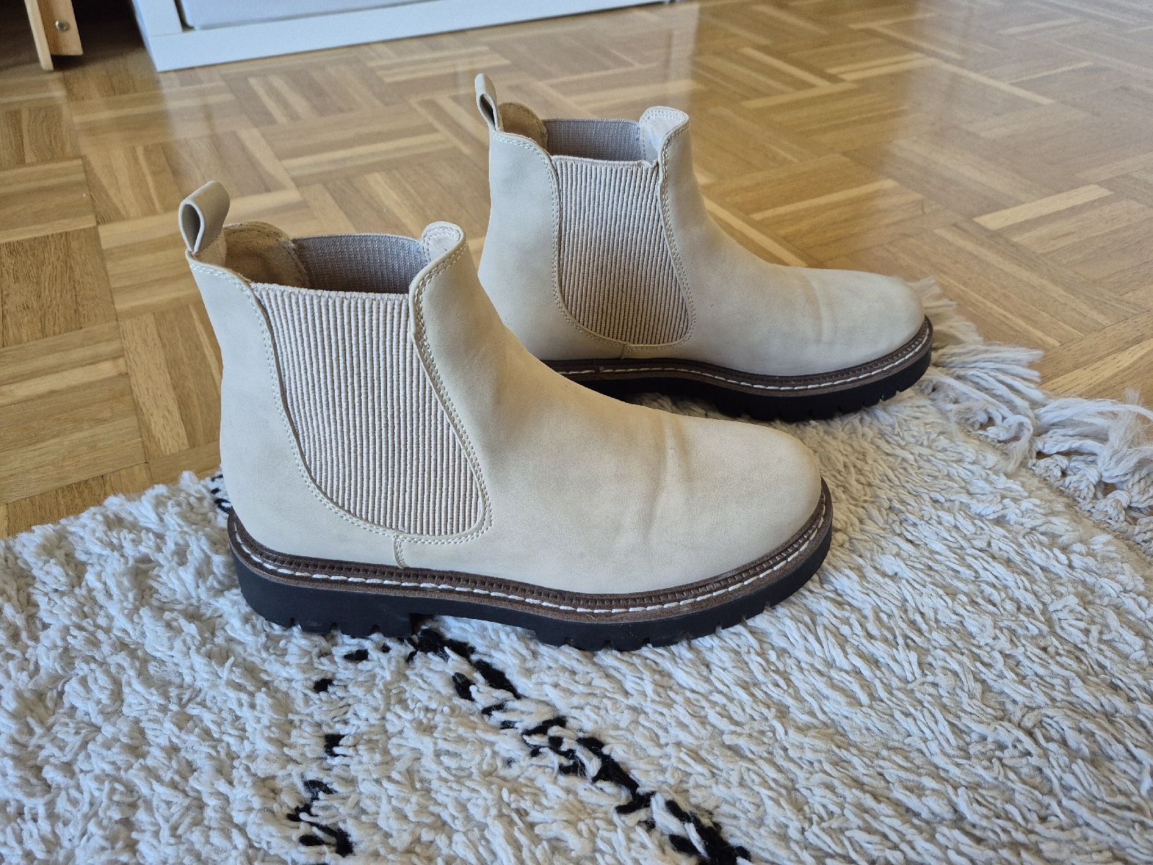 Graceland Scarpe da donna: Bottines Graceland 38 – Usato da Lausanne venduto da claire1401