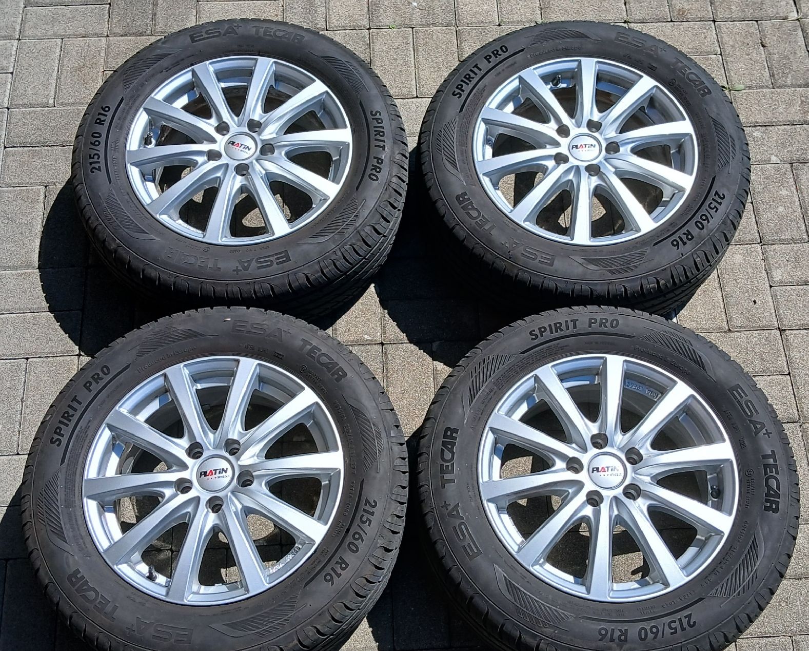 Ford Pneumatici & Ruote complete: Sommerräder 16" für Ford Focus C-Max Puma oder Volvo V40 usw – Usato da Aeschlen ob Gunten venduto da Dayton81