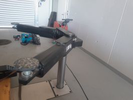 Neuwertige Autoaufnehmer zu Hebebühne 5 Tonnen Top Zustand,