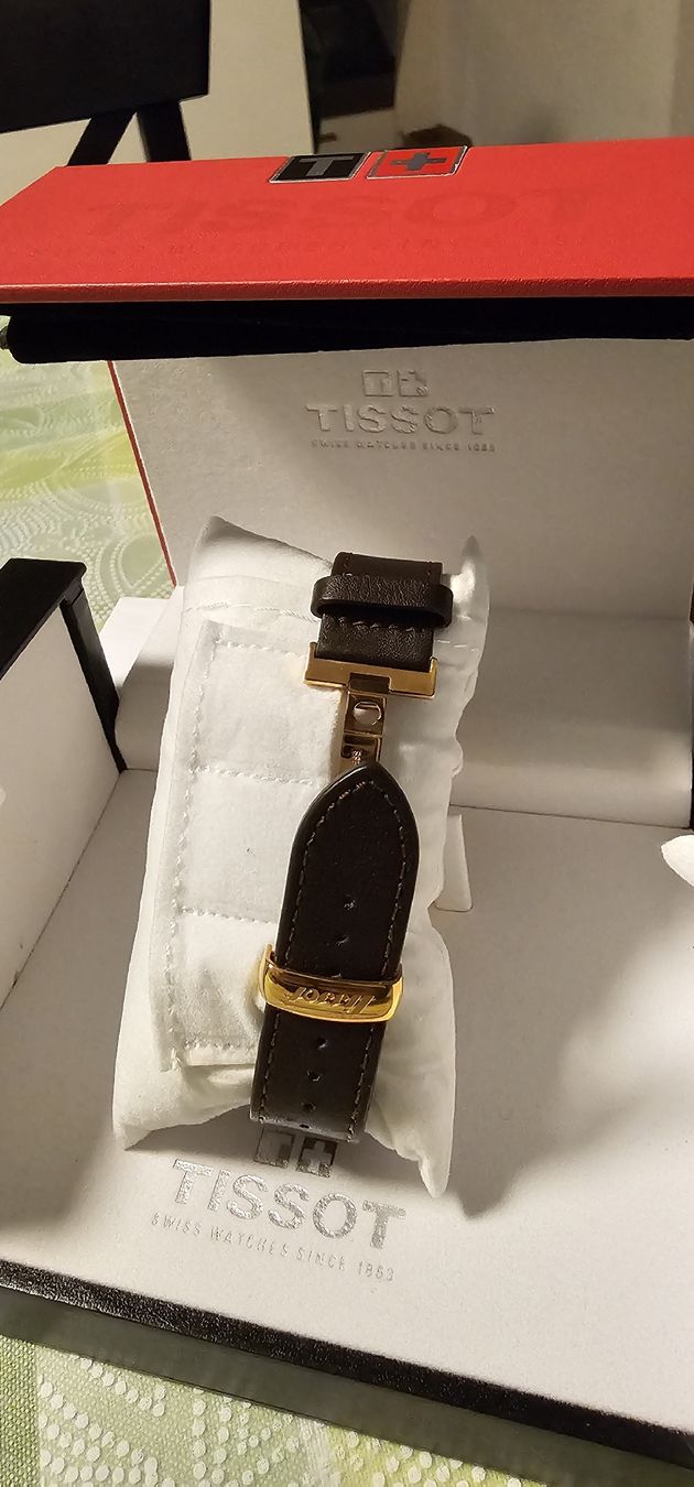 Tissot Orologi: TISSOT Heritage Banane watch – Nuovo (secondo la descrizione) da Unterägeri venduto da kuz_gc25 2