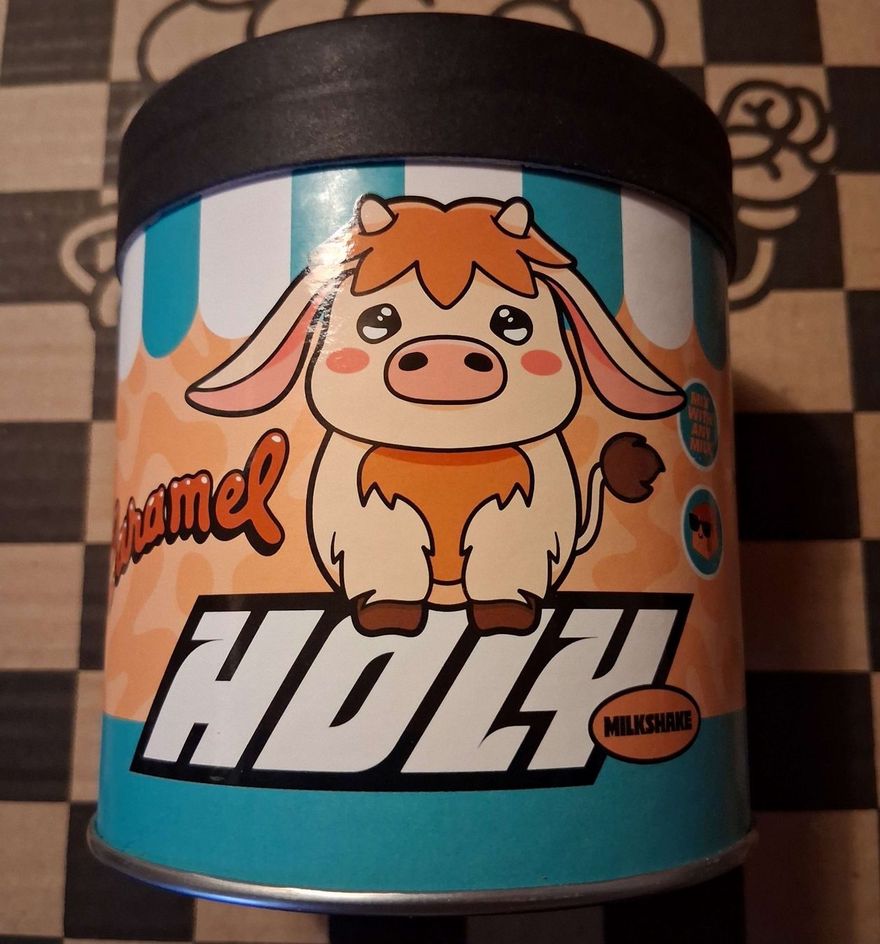 Cibi & Specialità: Holy Milkshake Caramel mit Shaker – Nuovo e nell'imballaggio originale da Stalden (Sarnen) venduto da Salina_23