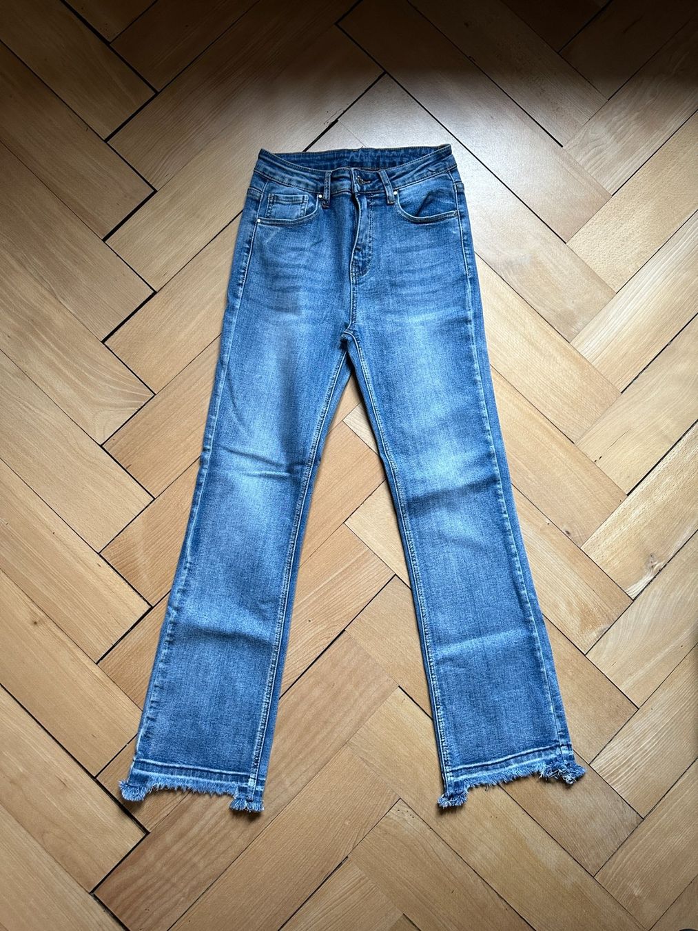 Jeans: High Waist Jeans blau S – Gebraucht aus Zürich von Diazaio