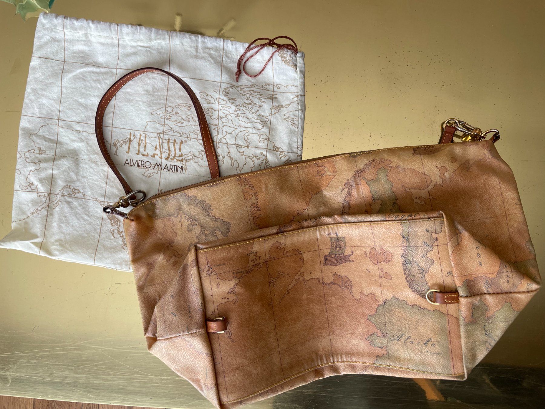 Alviero Martini Borse da donna: ALVIERO MARTINI 1a Classe Bag – Usato da Crans VD venduto da RM0709 2