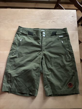 Shorts von Maloja in grün