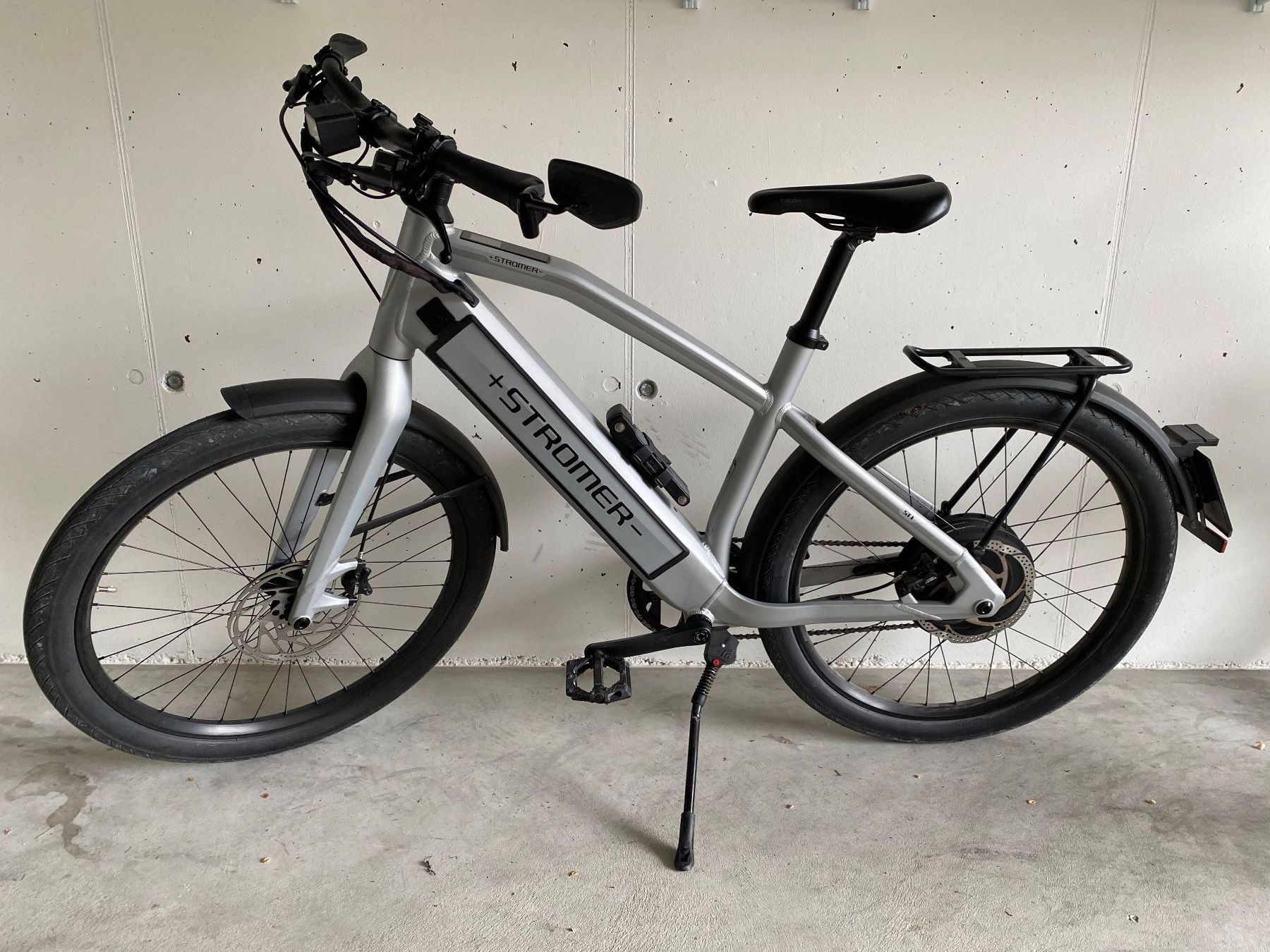 Stromer Velos: Stromer ST1 - Light Grey 20L Sport (45km/h) – Gebraucht aus Seedorf BE von mundm01
