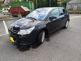 Citroën C4 2.0i 16V Limousine schwarz 5-türig Mfk.10.25