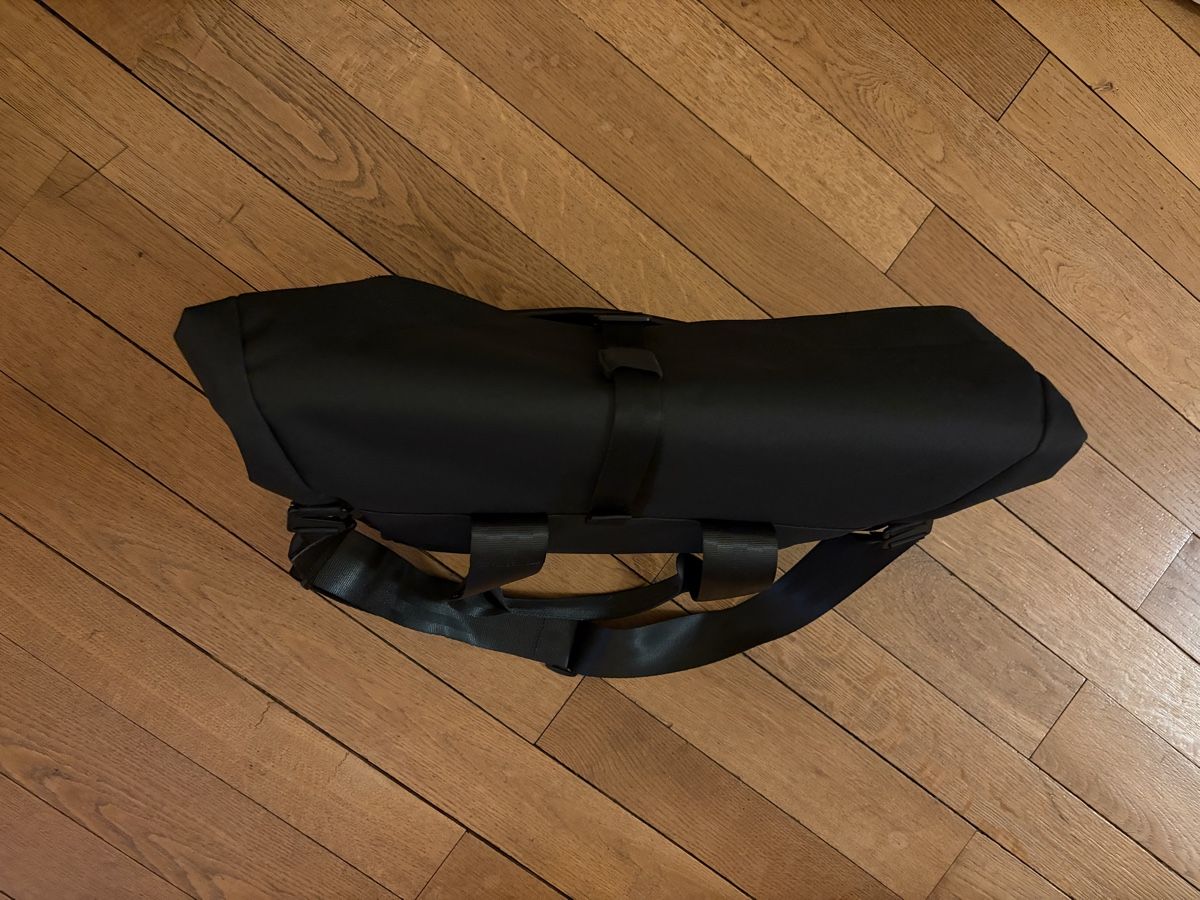 Freitag Borse: Freitag Anderson Black Roll Top – Usato da Basel venduto da val_c6ww 1
