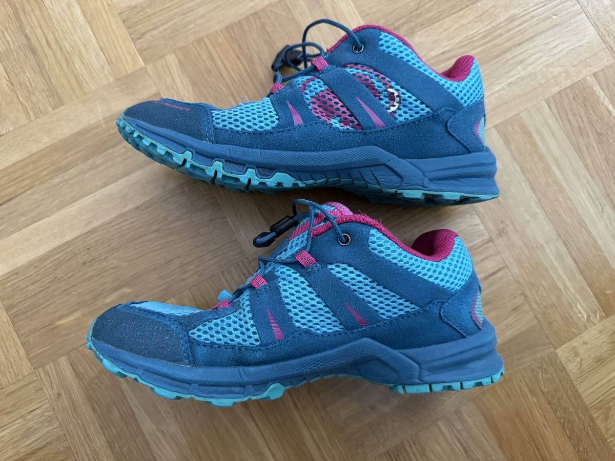 Mammut Chaussures filles: Kinder Wanderschuhe Mammut, Gr. 33 – D'occasion à Kilchberg ZH par Von_dutch 3