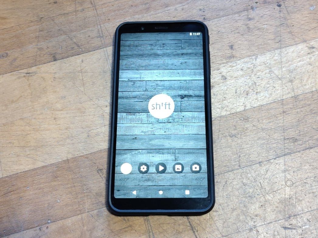 Handys / Smartphones: Shiftphone 6qm ShiftOS-L  + 2 neue Displays – Gebraucht aus Herisau von  1