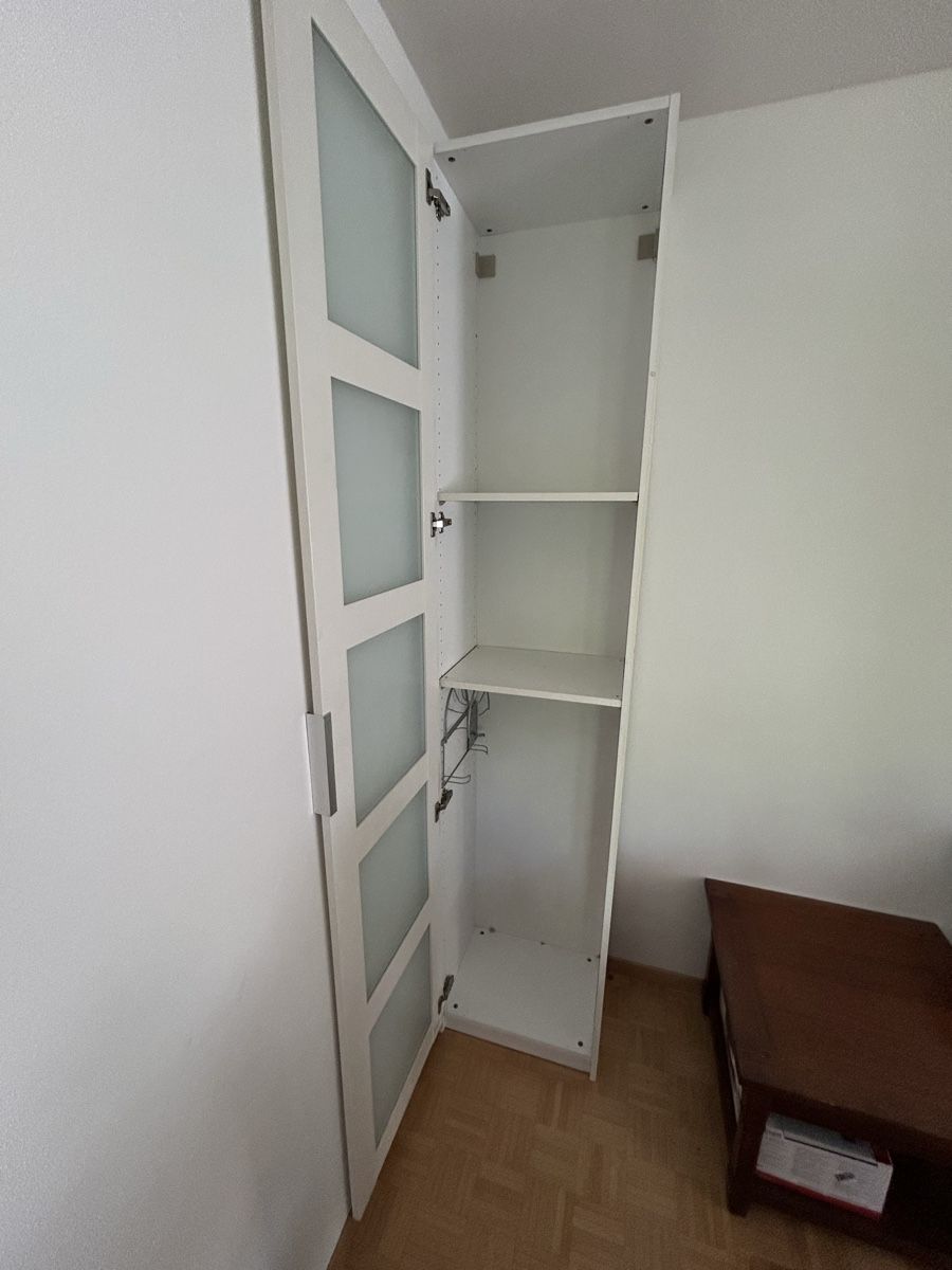 Armadi: Schrank weiss mit Glaselementen – Usato da Binningen venduto da drummer81 2
