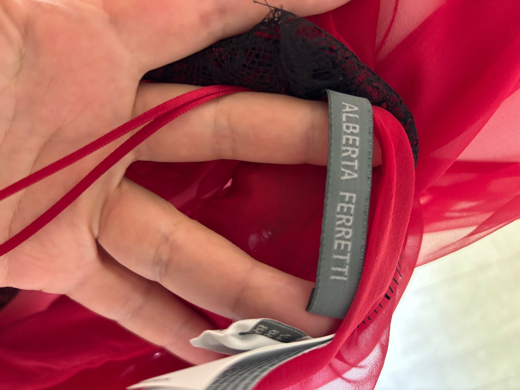 Camicette: Alberta Ferretti Rot Carmen-Bluse mit Spitze, Gr. 38/40 – Nuovo e nell'imballaggio originale da Wangen ZH venduto da tel_gxb5 8