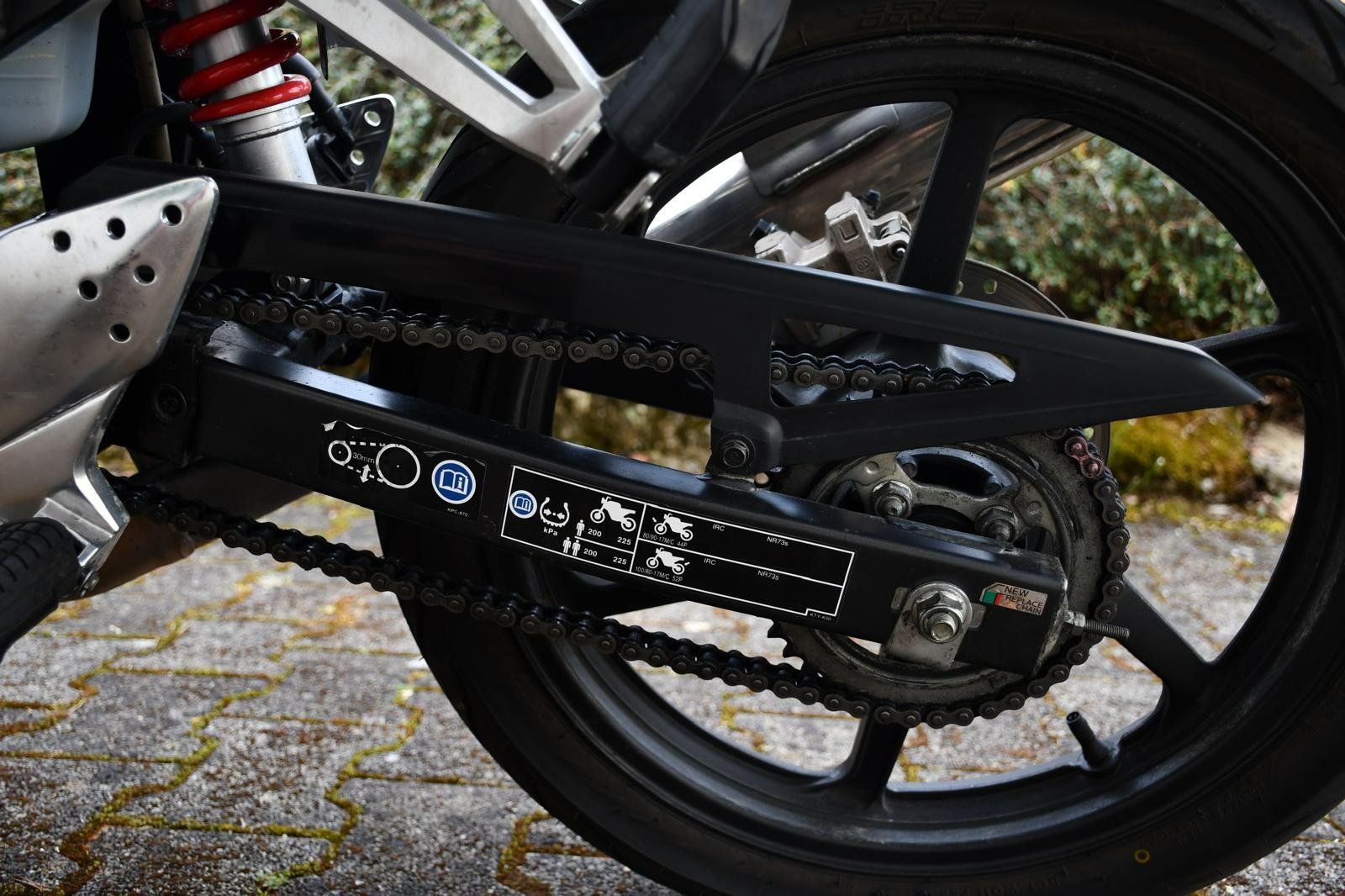 Honda Strasse: HONDA CBR 125 R – Gebraucht aus Hemmental von sch_n58k 9