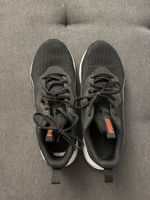 Puma Turnschuhe Gr.42