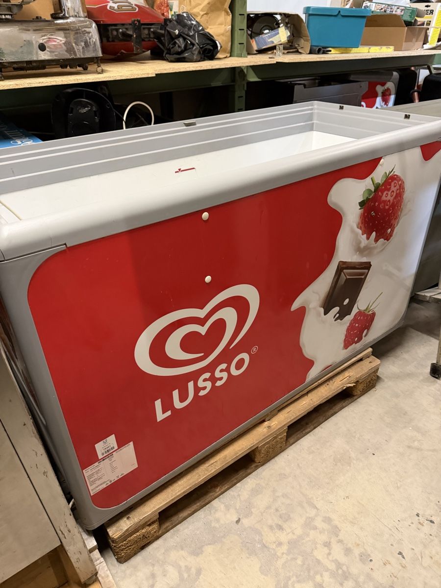Congelatori: Congélateur grand  – Usato da Lausanne venduto da syl041177