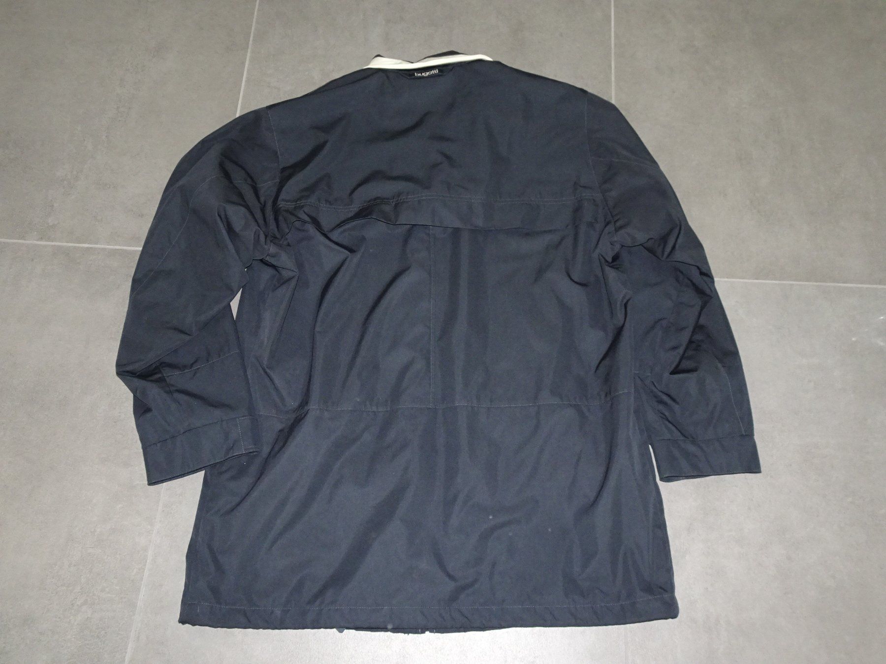 Bugatti Cappotti: Jacke / Kurzmantel Bugatti, Grösse 52 – Usato da Bassersdorf venduto da Brilliance 3