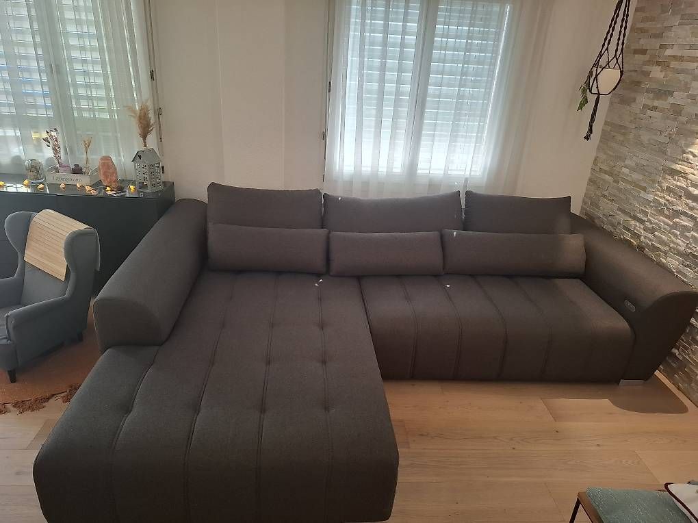 Divani: Ecksofa 3.03m x 2.20m – Usato da Fischbach-Göslikon venduto da don.haeusermann 3