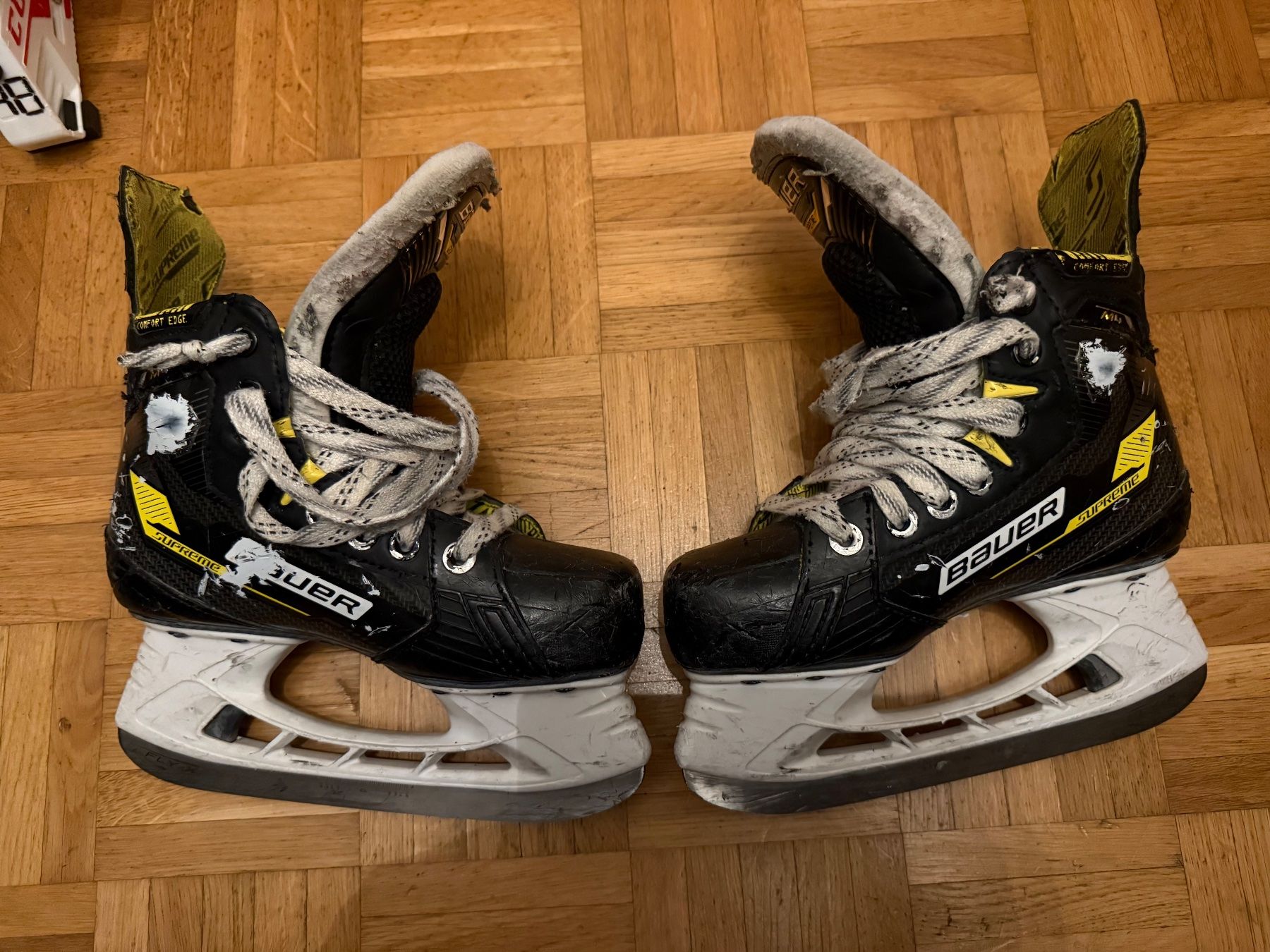 Bauer Pattini da ghiaccio: Bauer Supreme M4 Size 2/EE – Usato da Au (ZH) venduto da Arbeitsameise 1
