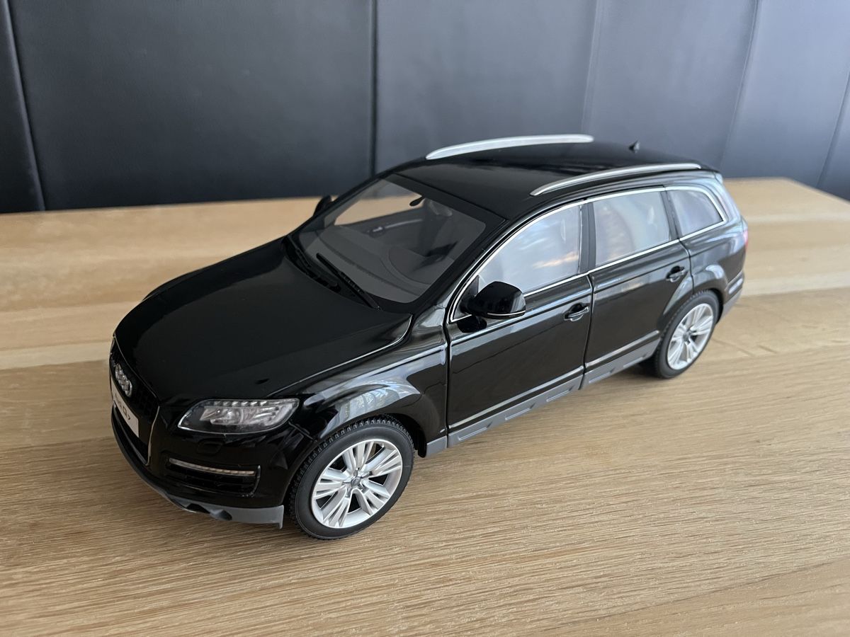 Kyosho Modellautos: Audi Q7 facelift 1/18 Kyosho!! – Neu (gemäss Beschreibung) aus Léchelles von Mlinspiration 2