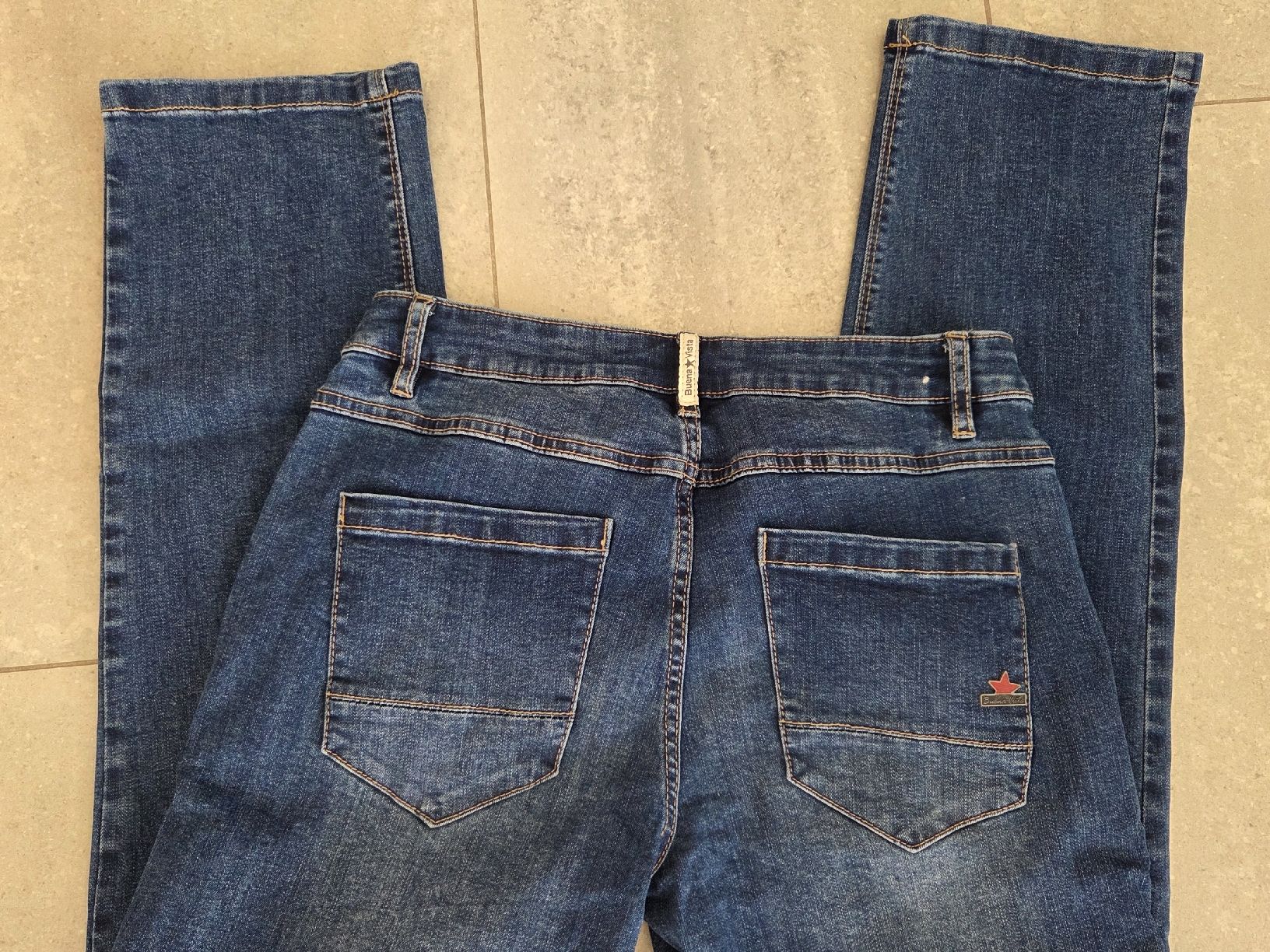Buena Vista Jeans: schöne Jeans,  Buena Vista – Nuovo (secondo la descrizione) da Wiesendangen venduto da Sinhuk 2