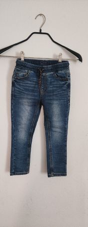 Jeans Next 110 cm, comodi elasticizzati 💙💙