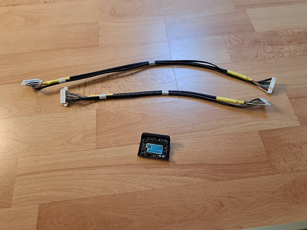 Componenti elettronici: Samsung BN59-01371A Einschaltknopf, Powe Button – Usato da Kreuzlingen venduto da mer_z6z7 1