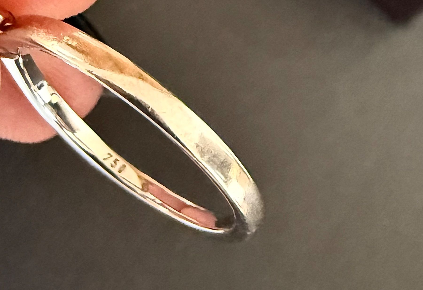 Bagues: Ring mit echtem Stein – D'occasion à Unterägeri par bas_rz62 2