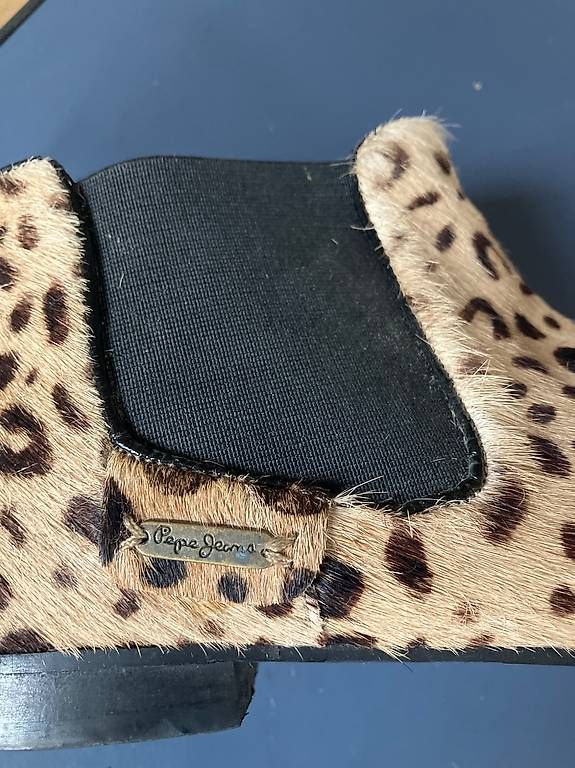 Scarpe da donna: Stiefeletten Leoprint – Usato da Bern venduto da Maexlimax 4
