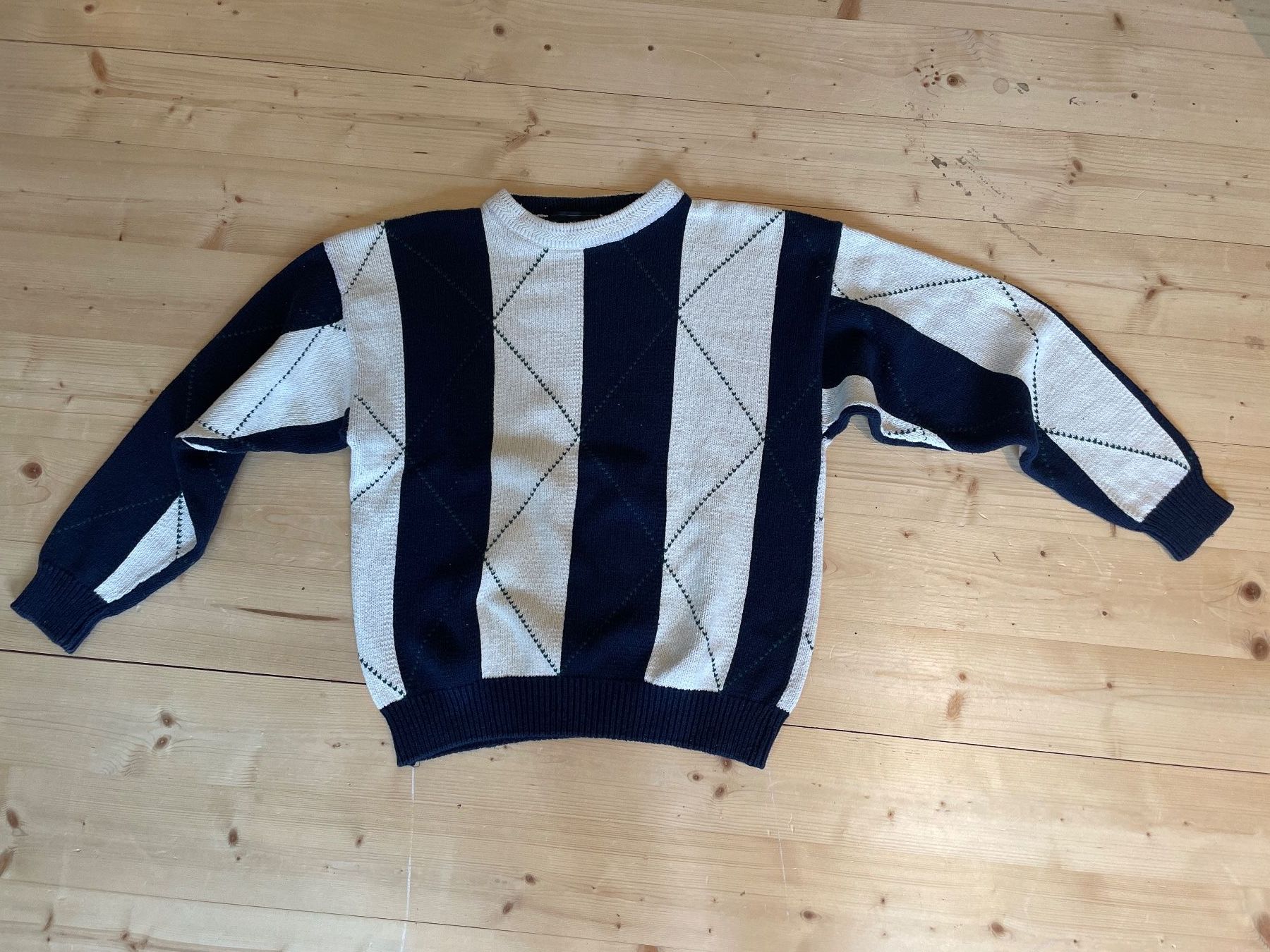 Maglioni & Felpe: Vintage NEW RIVER Pullover  Gr. L Ramie – Usato da Frasnacht venduto da GracyStore