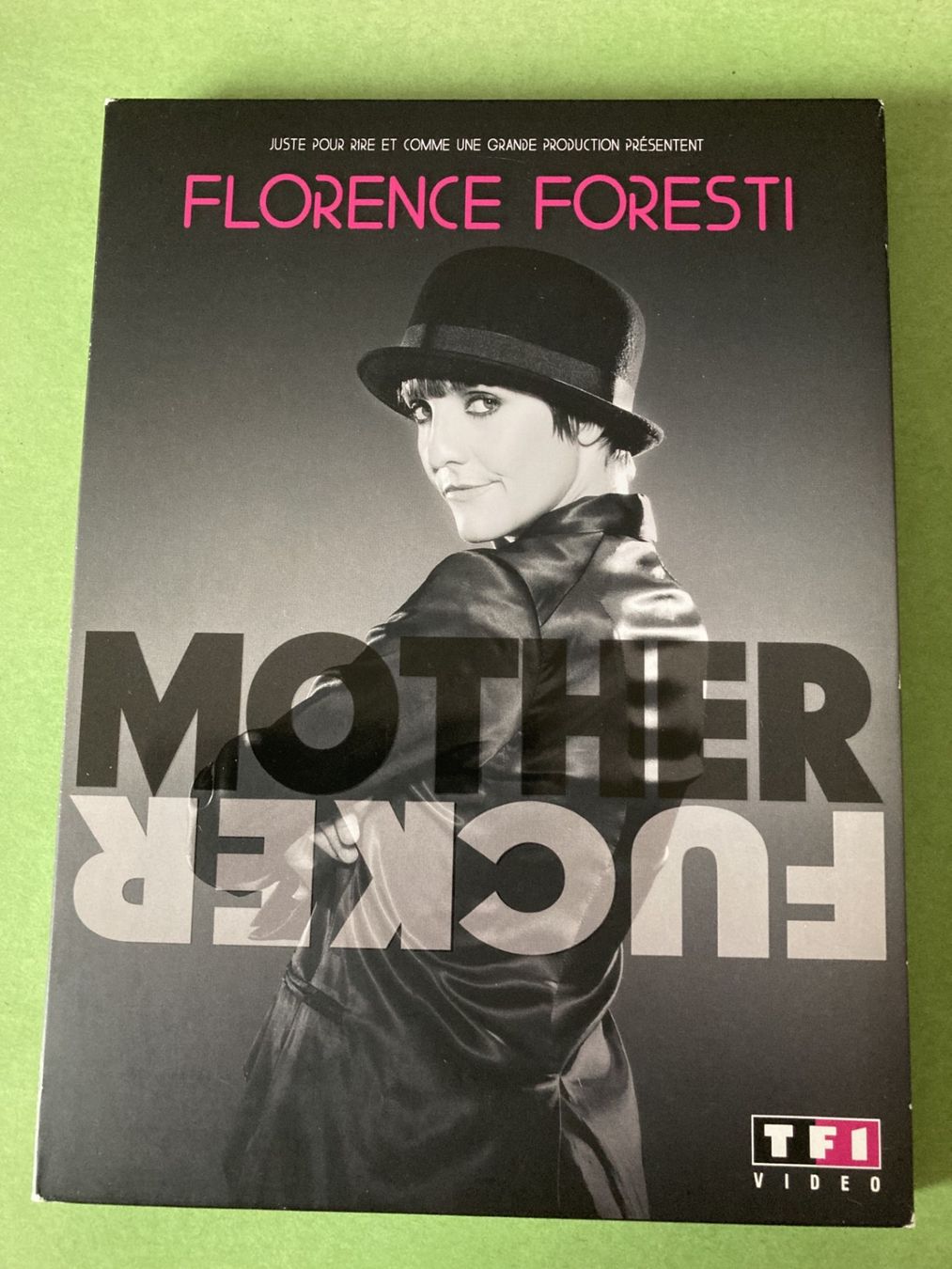 Tous les DVDs: Florence Foresti - Mother Fucker – D'occasion à Neuchâtel par Rougesky