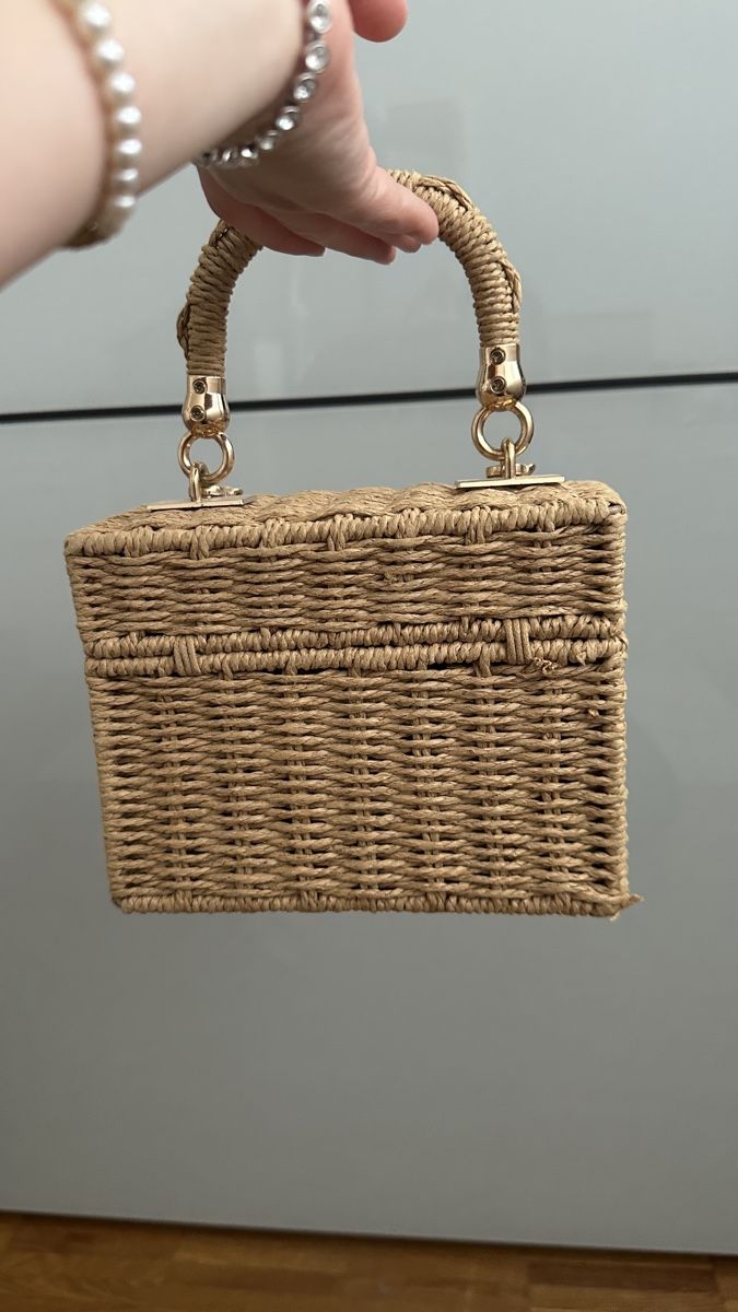 Borse da donna: Sommer Tasche aus Stroh. – Usato da Romanshorn venduto da tin_k9vg 2