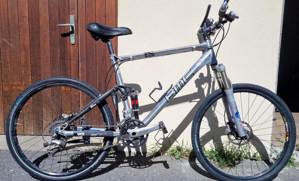 BMC Fourstroke 02 Fahrrad / Vélo (Gebraucht) in Collonges für CHF 290 ...