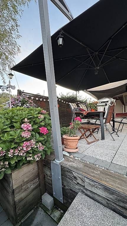Glatz Ombrelloni: Parasol Glatz 4 m x 4 m – Usato da Thun venduto da Bufalo 2